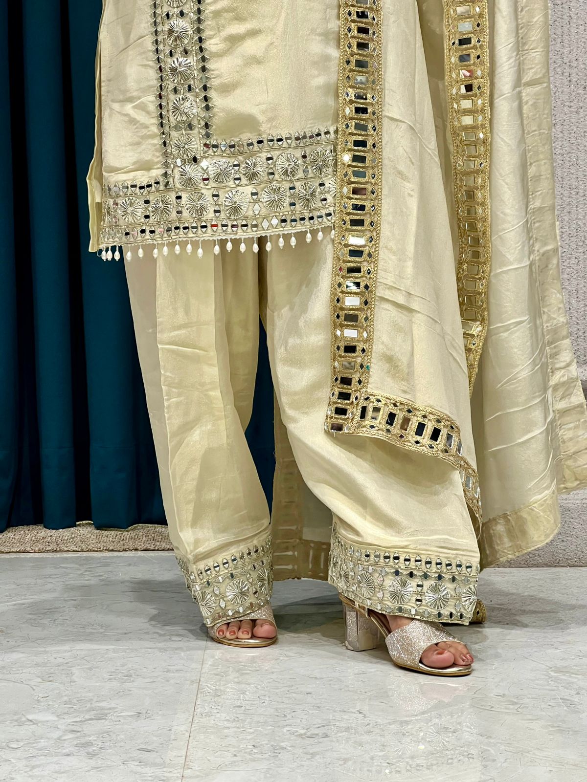 Shimmer Farshi Salwar Suit