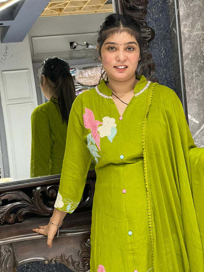 Women’s Trending kurti set with Dupatta